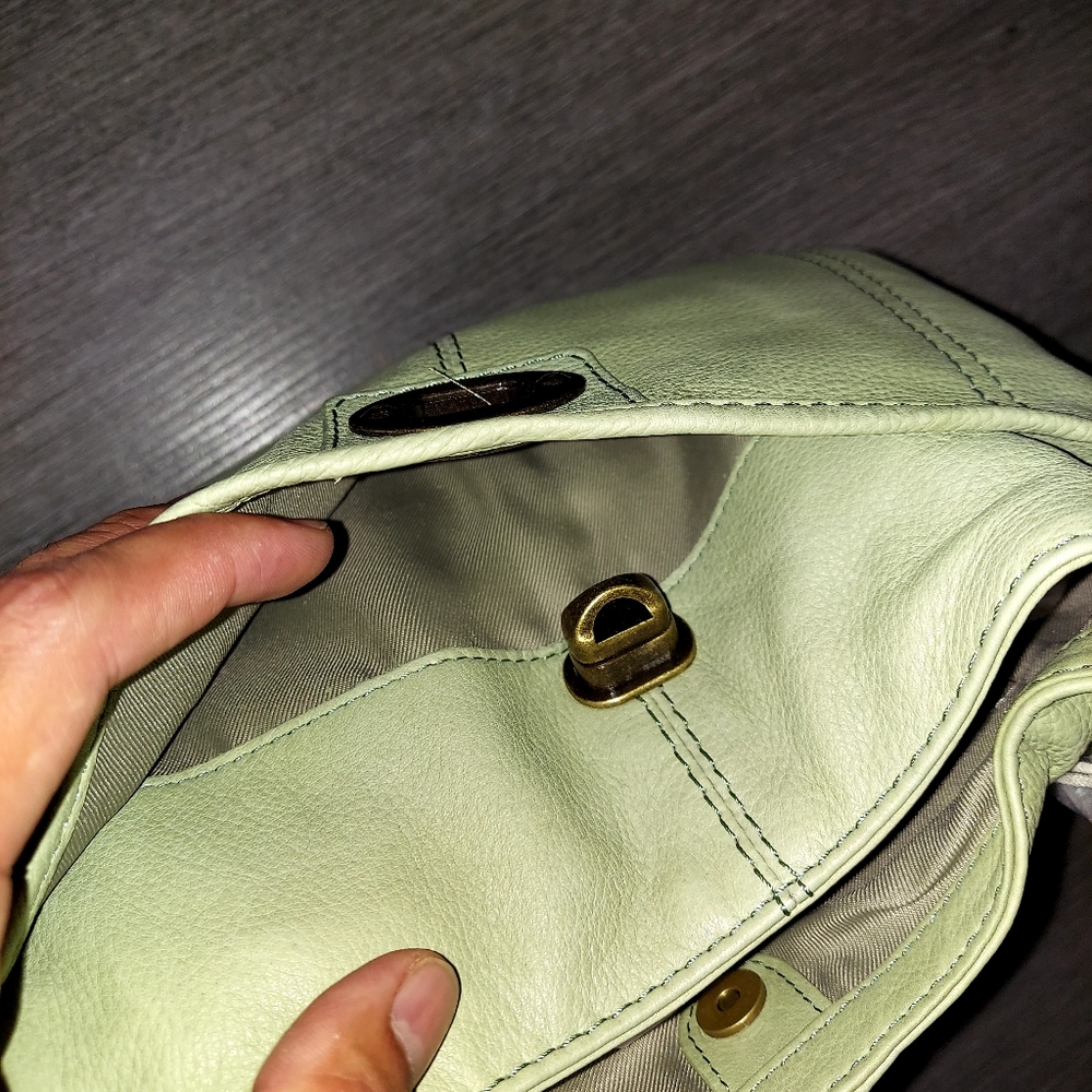 American Leather Company, crossbody, mint color - Picture 6 of 8
